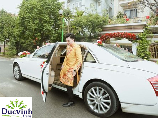 Cho thuê xe cưới Maybach 62S màu trắng