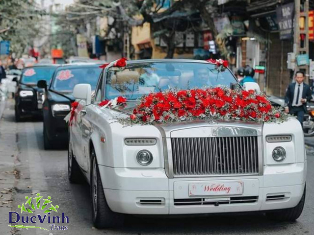 Cho thuê xe cưới Roll Royce Phantom mui trần