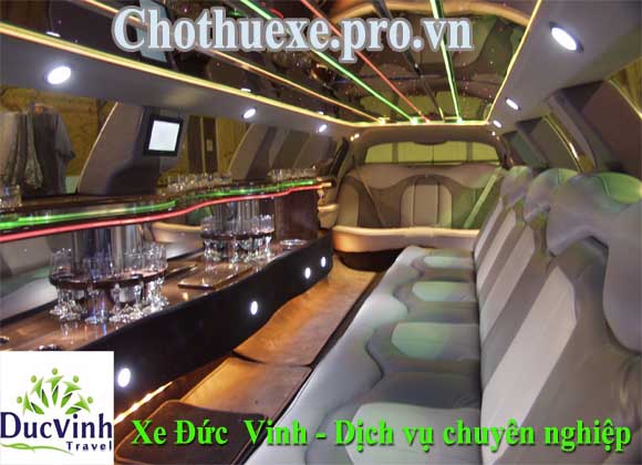 Cho thuê xe VIP LINCOLN LIMOSIN KRYSTA