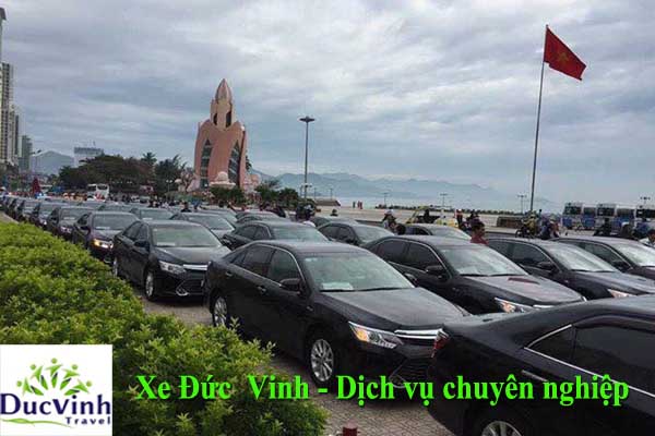 Cho thuê xe 4 chỗ VIP Toyota Camry