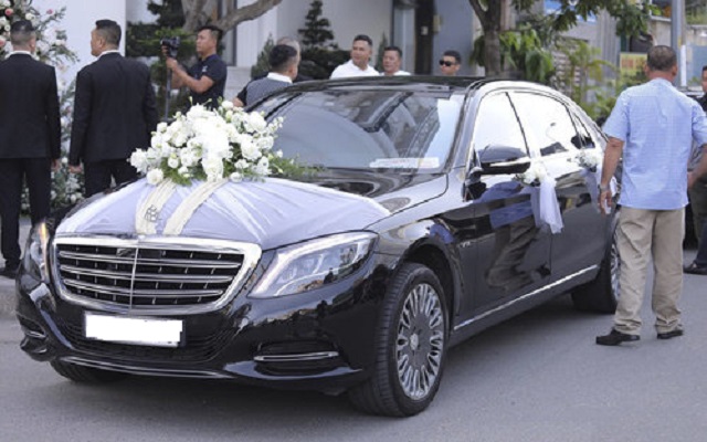 Dịch vụ cho thuê xe 4 chỗ VIP Mercedes S600 Maybac