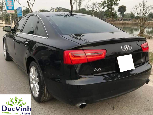 Cho thuê xe cưới Audi A6 màu đen